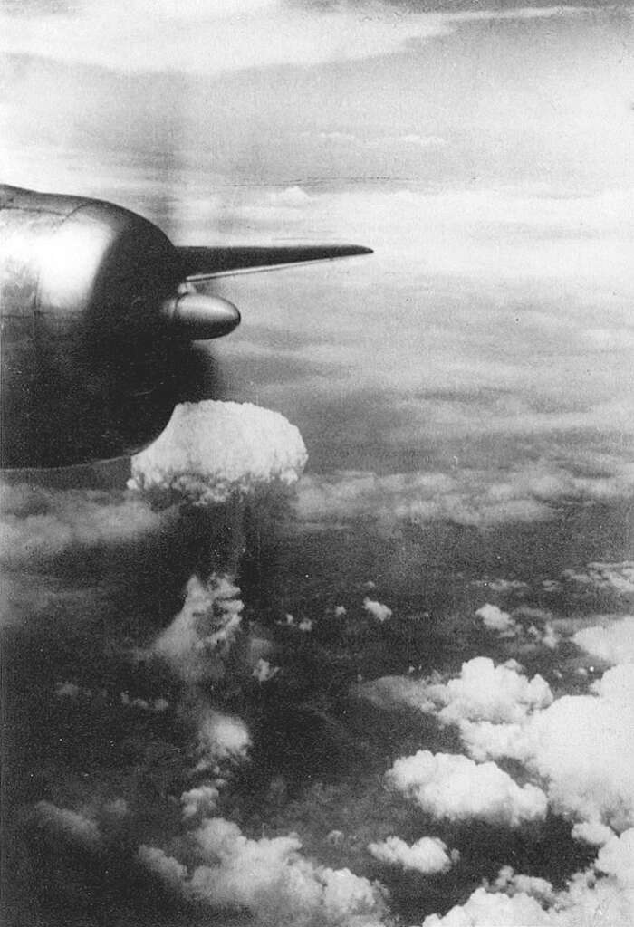 Atomic cloud over Nagasaki from B 29 Big Stink