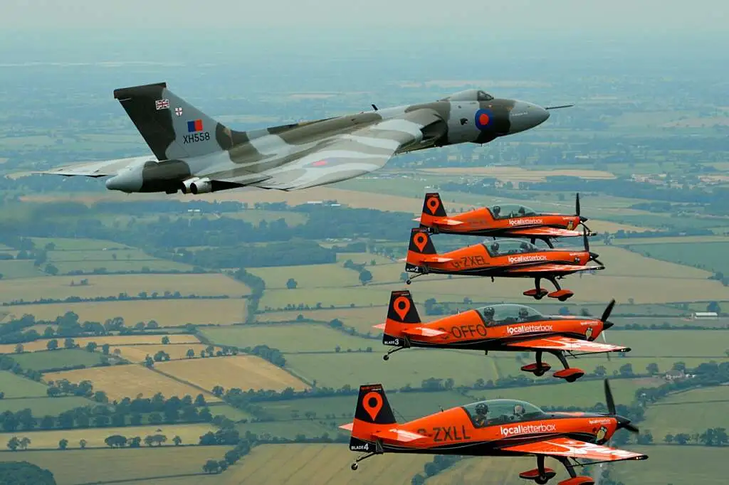 XH558 and Blades