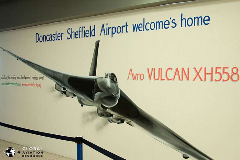 Vulcan-XH558-Doncaster-Sheffield-Airport-2011-source-globalaviationresource.com_